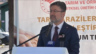 Tarım ve Orman Bakanı Yumaklı: Türkiye tohumculukta dünyanın ilk 10 ülkesi arasında