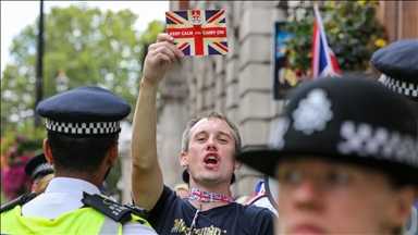 Advocacy group warns of rising far-right extremism in Britain
