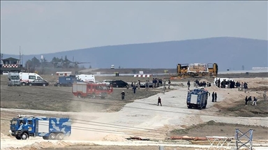Military training aircraft crashes in central Türkiye