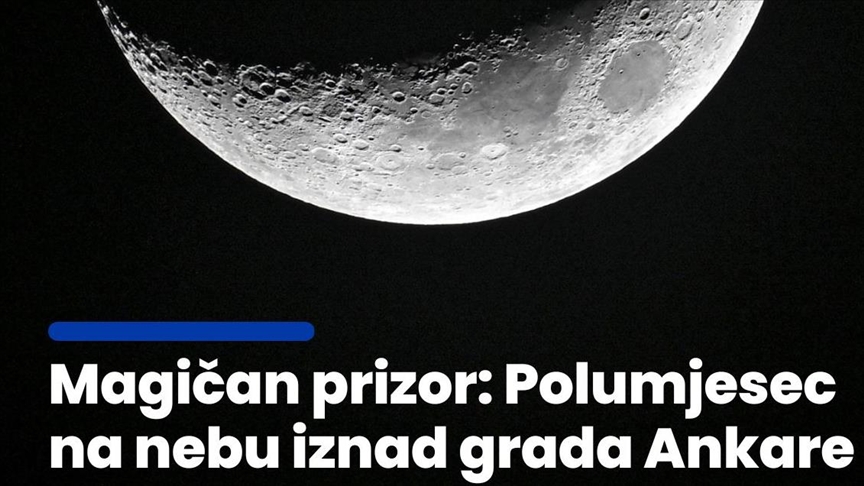 Magičan prizor polumjeseca na nebu iznad Ankare