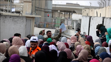 Израиль ввел ограничения на доступ палестинцев к мечети "Аль-Акса" в первую пятницу Рамазана