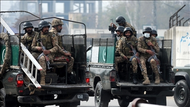 7 military personnel killed in multiple suicide bombings, clashes in NW Pakistan