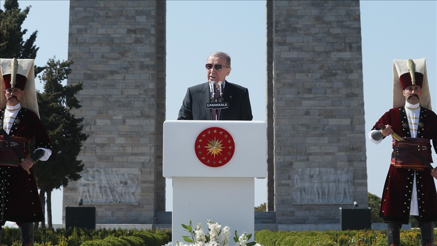 Cumhurbaşkanı Erdoğan: Çanakkale'de yazılan destandan alacağımız çok önemli dersler olacağına inanıyoruz