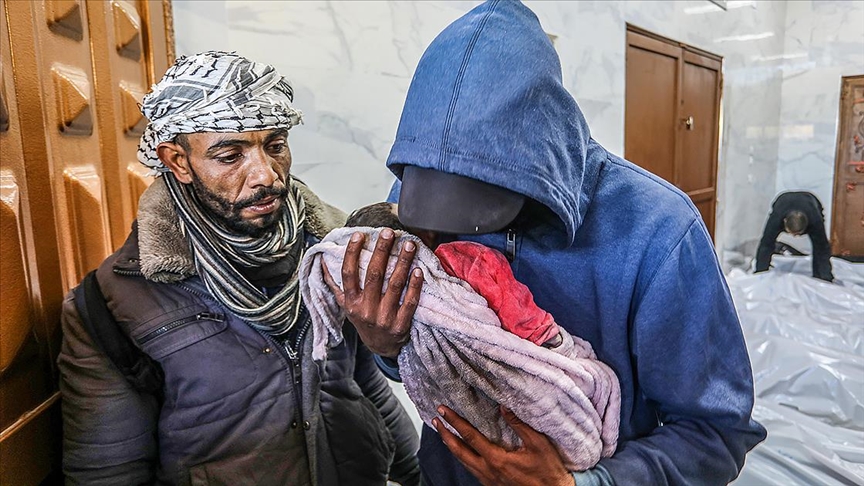 UNICEF Sözcüsü Elder: "Gazze'de 13 binden fazla çocuk öldürüldü"
