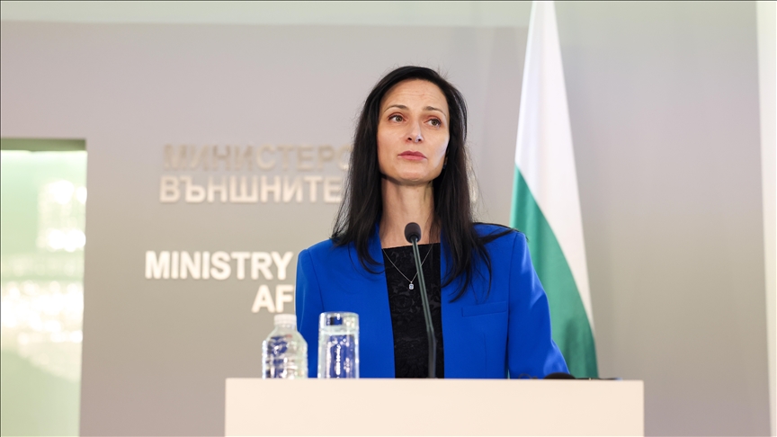 Външният министър Габриел от дясноцентристката партия поиска следващото българско правителство да бъде съставено до 7 дни Външният министър Габриел от дясноцентристката партия поиска следващото българско правителство да бъде съставено до 7 дни