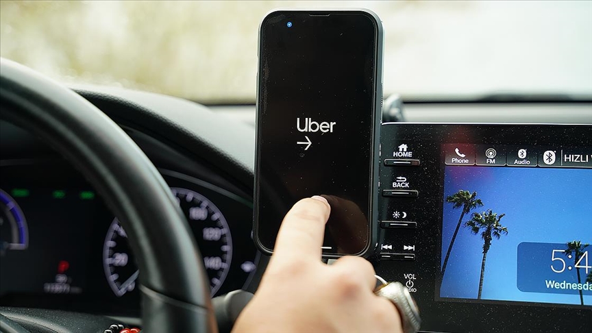 Uber, Avustralya'da taksi şoförlerinin 
