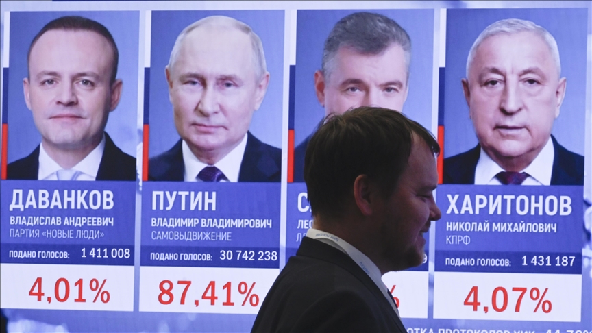 Путин набирает 87,32% голосов по итогам обработки 99,67% протоколов