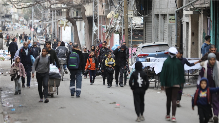 Israeli army orders evacuation of Gaza City's Al-Rimal neighborhood, Al-Shifa Hospital