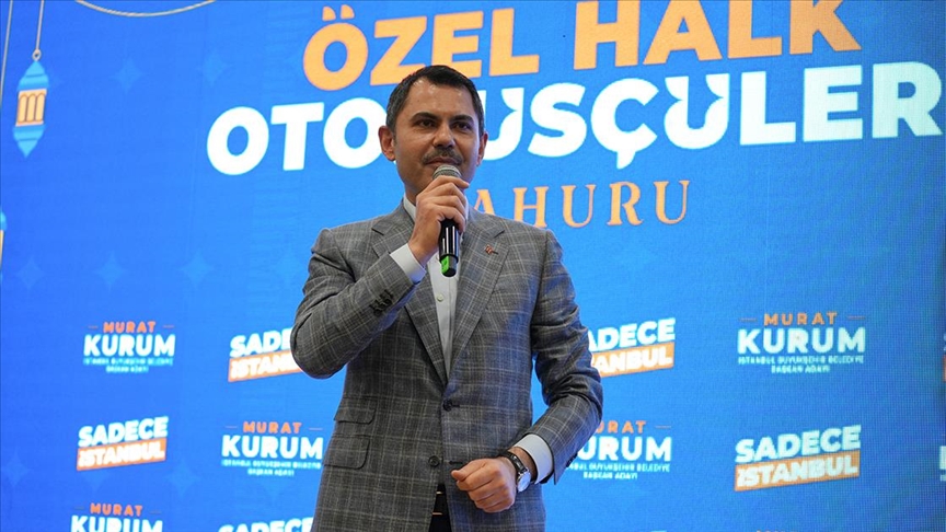 Murat Kurum, özel halk otobüsleri işletmecileriyle bir araya geldi: İstanbul halk otobüsü bir marka olacak