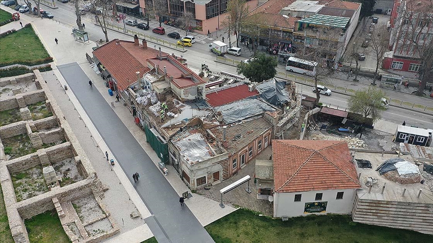 Edirne'deki tarihi Havlucular Hanı'nda restorasyon çalışmaları sürüyor
