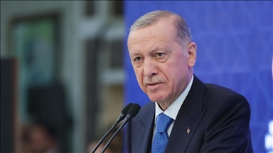 Serokomar Erdogan ragihand ku betlaneya eydê wê ji bo xebatkarên dewletê 9 roj be