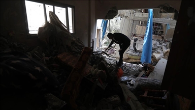İsrail, Refah'ın farklı bölgelerine düzenlediği saldırılarda 14 Filistinliyi öldürdü