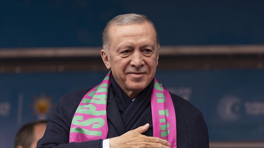 Cumhurbaşkanı Erdoğan: Milli savaş uçağımız KAAN'la 5. nesil uçak yapabilen dünyadaki 4 ülkeden biri olduk