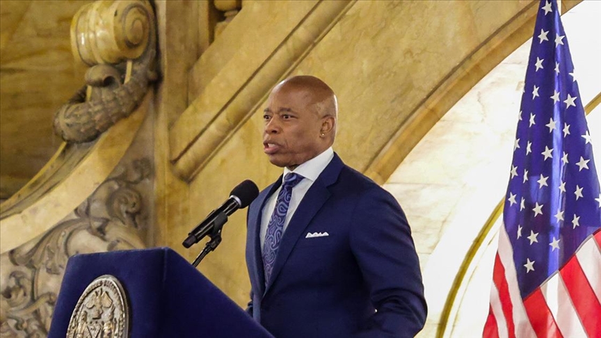 New York Belediye Başkanı Eric Adams, Müslüman toplumuna iftar verdi
