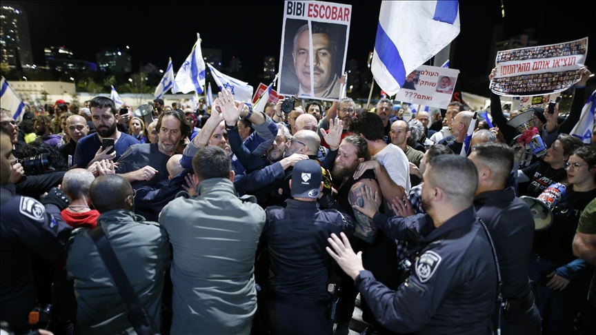 تل أبيب.. ذوو أسرى إسرائيليين يتظاهرون للمطالبة باتفاق مع حماس