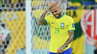 Futbollisti i dënuar brazilian, Dani Alves, lirohet me kusht me një milion euro