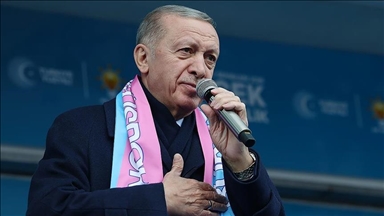 Serokomar Erdogan: Em pabendî prensîba xwe ne ku xebatkar, karmend û malnişînên xwe bi enflasyonê nedin perçiqandin