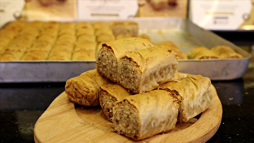 Coğrafi işaretli "Çarşamba kıvratması" iftar sofralarında ağızları  tatlandırıyor