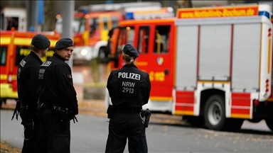الشرطة الألمانية تحقق في حريق عند مدخل مسجد