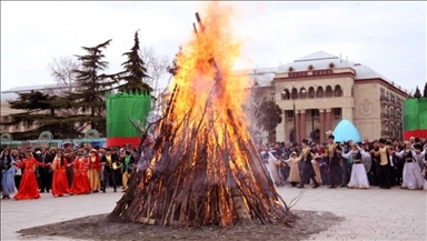 В Азербайджане празднуется Новруз - праздник весны