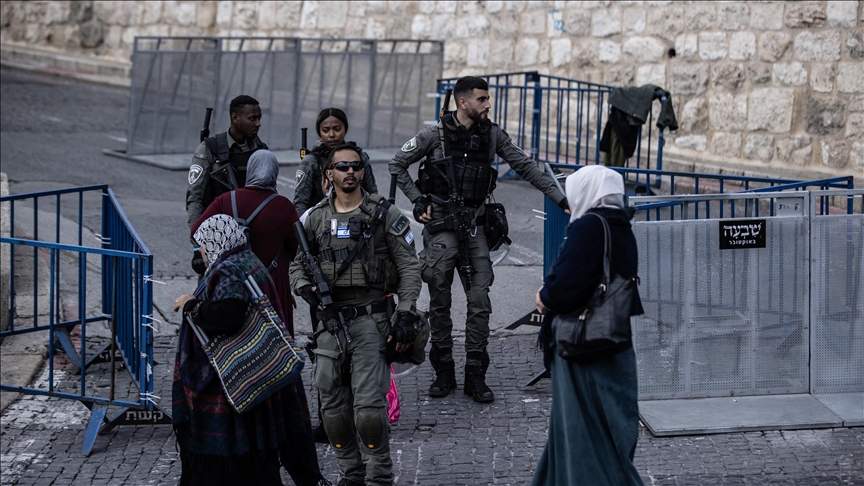 جمعة رمضان الثانية.. إسرائيل تقيّد بشدة دخول فلسطيني الضفة للقدس