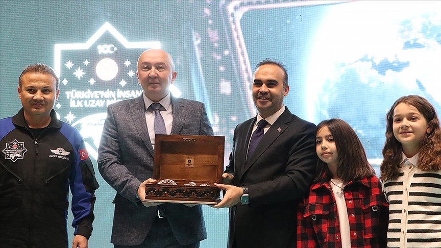 Sanayi ve Teknoloji Bakanı Kacır: Bu ülkenin evlatlarının geliştirdiği roket teknolojisiyle Türkiye aya da erişecek