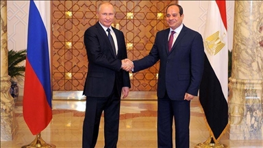 Al-Sissi et Poutine soulignent la primauté de la solution à deux États pour assurer la sécurité de la région