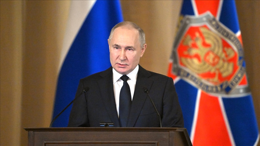 Vladimir Poutine informe son homologue biélorusse de l'arrestation des auteurs de l'attentat 