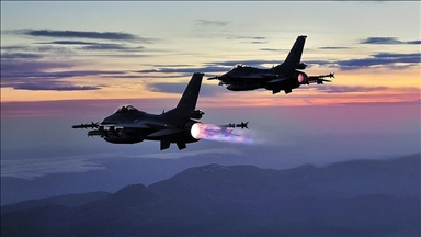 Turkish military aircraft conduct training flight in int’l airspace of Mediterranean