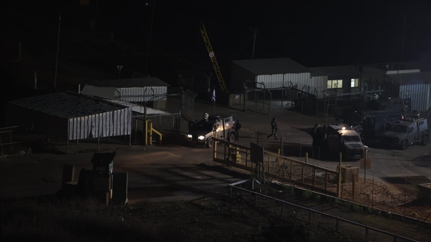 İsrail, Gazze'de alıkonan 24 çocuğu, ülkenin kuzeyindeki Megiddo Hapishanesi'nde tutuyor İsrail, Gazze'de alıkonan 24 çocuğu, ülkenin kuzeyindeki Megiddo Hapishanesi'nde tutuyor