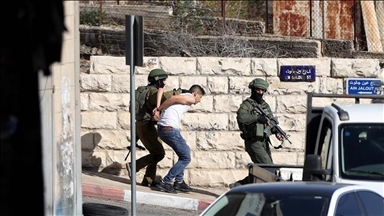 Au moins 16 Palestiniens arrêtés lors de raids israéliens en Cisjordanie