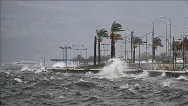 Marmara'nın güneyi ve Ege'nin batısı için yerel kuvvetli yağış uyarısı