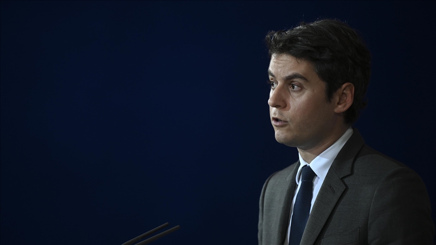 La France décide de "rehausser" sa posture "Vigipirate" à son niveau le plus élevé : "urgence attentat"