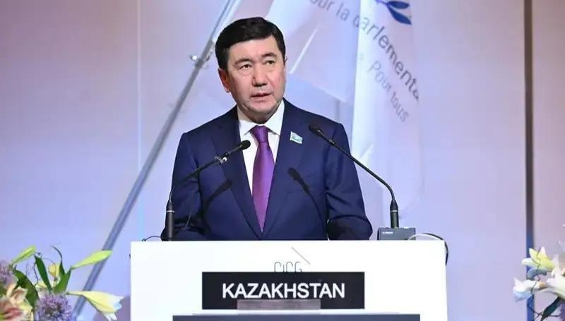 Председатель Мажилиса Казахстана: Астана вносит значительный вклад в обеспечение мира и развития