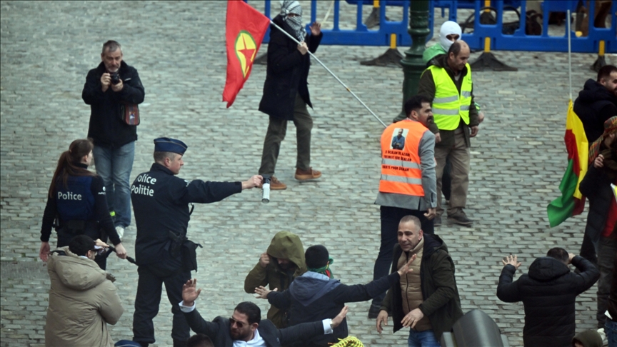 Sympathizers of PKK terror group attempt provocation in front of European Parliament