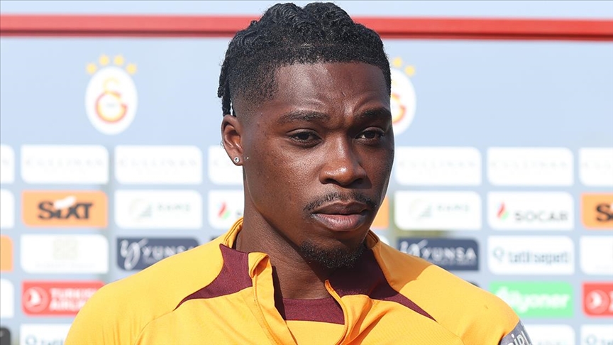 Galatasaraylı futbolcu Derrick Köhn: Galatasaray çok büyük bir takım ve hayalim Galatasaray'da oynamaktı