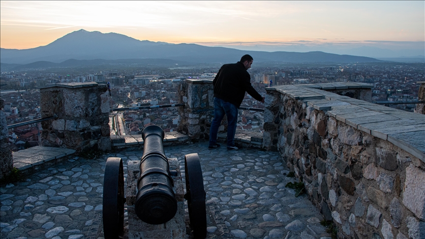 Tradita e hedhjes së "topit të iftarit" nga Kalaja mbahet ende gjallë në Prizren