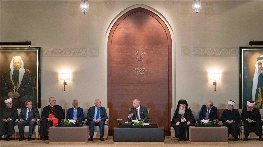 الملك عبد الله يؤكد رفض الأردن مخطط تهجير الفلسطينيين