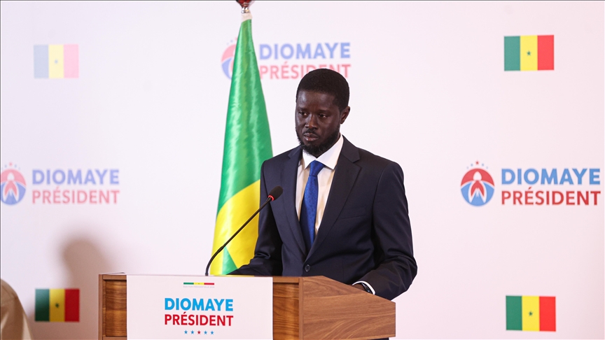 من السجن لرئاسة السنغال.. ديوماي فاي أصغر رؤساء إفريقيا