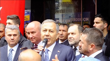 İçişleri Bakanı Yerlikaya: Türkiye'nin huzuru için varız, huzuru kim kaçırmaya çalışıyorsa adalete teslim ediyoruz
