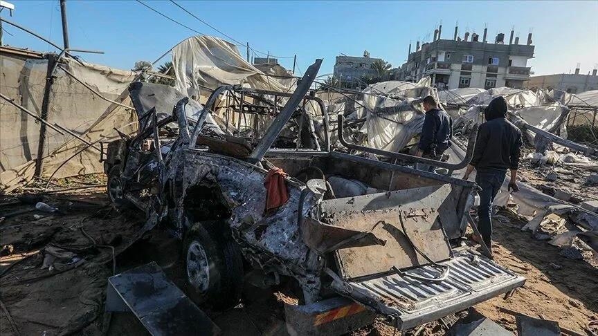 Les bombardements israéliens des tentes de déplacés font plusieurs morts et blessés à Rafah