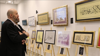 U Institutu “Yunus Emre“ u Sarajevu otvorena izložba kaligrafskih radova