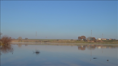Kırklareli'nde dolan göletin fazla sularının kontrolsüz tahliye olacağı uyarısı