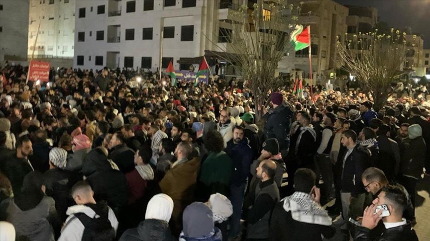 Иорданцы продолжают демонстрировать солидарность с народом сектора Газа