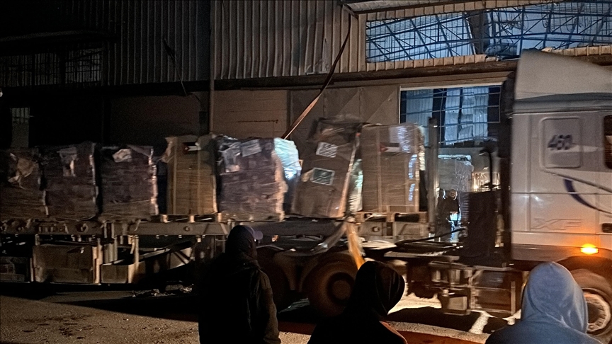 Kuwait hands annual contribution of M to UN Palestinian refugee agency Kuwait hands annual contribution of M to UN Palestinian refugee agency