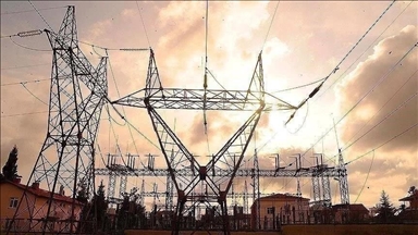 الأردن: خط الربط الكهربائي مع العراق يدخل الخدمة السبت