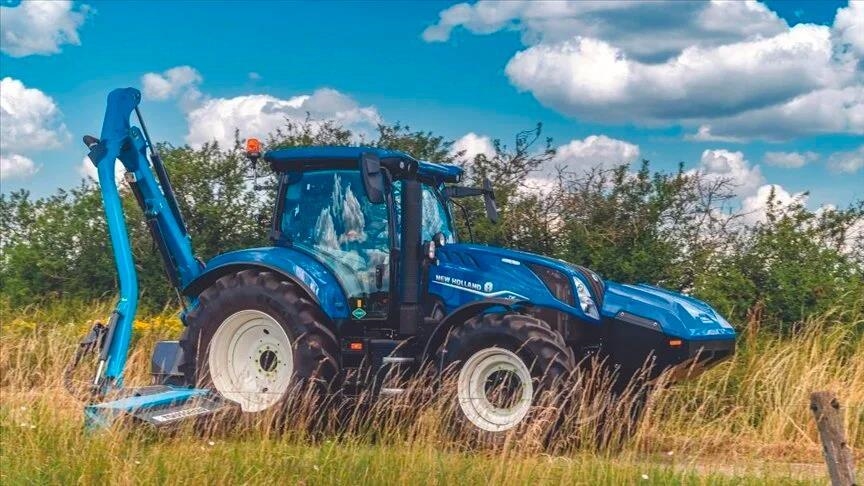 Tracteurs alimentés au biométhane : nouvelles perspectives pour l'agriculture