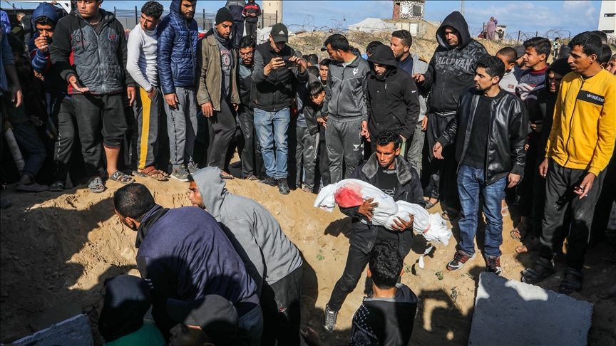حكومة غزة: 17 شهيدا بغارتين إسرائيليتين على قوات شرطية