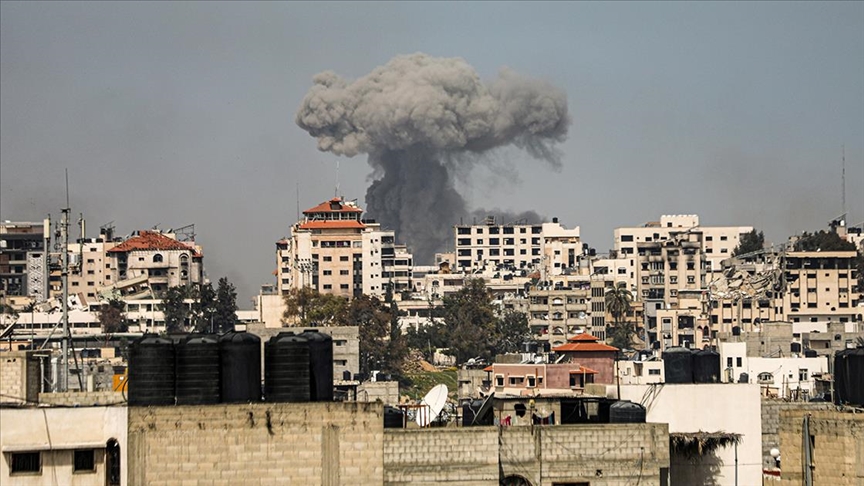 İsrail'in 175 gündür saldırılarını sürdürdüğü Gazze'de can kaybı 32 bin 623'e çıktı