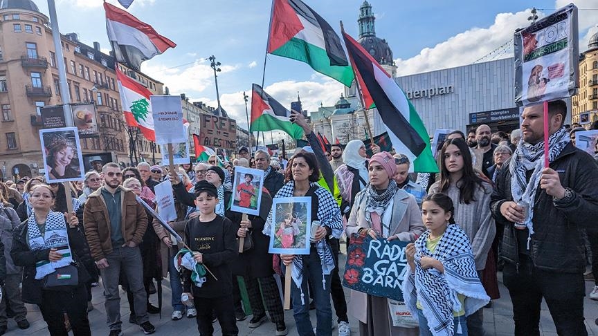 السويد.. آلاف يلغون احتفالاتهم بعيد الفصح للتضامن مع غزة 